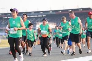 BIB: 5170, 1812, 52878, 0074, 3124, 51514
                            <button type="button" onclick="openModal(10570818)" class="btn btn-primary btn-sm float-right btn-popup" data-toggle="modal" data-target=".modal-high-quality">
                        <i class="fas fa-shopping-cart"></i> Add to Cart
                    </button>
                                            <button type="button" onclick="isThisMe(10570818, true)" class="btn btn-success btn-sm float-right btn-popup btn-isme hidden" data-toggle="tooltip" data-placement="bottom" title="นี่คือรูปของคุณใช่ไหม คลิกที่นี่เพื่อเอาเข้าอัลบั้ม">
                        <i class="fas fa-plus"></i> Add to album
                    </button>
                    <button type="button" onclick="isThisMe(10570818, false)" class="btn btn-warning btn-sm float-right btn-popup btn-isnotme hidden">
                        <i class="fas fa-ban"></i> Remove from album
                    </button>