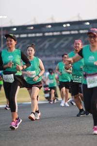 BIB: 50455, 52335, 306
                            <button type="button" onclick="openModal(10571135)" class="btn btn-primary btn-sm float-right btn-popup" data-toggle="modal" data-target=".modal-high-quality">
                        <i class="fas fa-shopping-cart"></i> Add to Cart
                    </button>
                                            <button type="button" onclick="isThisMe(10571135, true)" class="btn btn-success btn-sm float-right btn-popup btn-isme hidden" data-toggle="tooltip" data-placement="bottom" title="นี่คือรูปของคุณใช่ไหม คลิกที่นี่เพื่อเอาเข้าอัลบั้ม">
                        <i class="fas fa-plus"></i> Add to album
                    </button>
                    <button type="button" onclick="isThisMe(10571135, false)" class="btn btn-warning btn-sm float-right btn-popup btn-isnotme hidden">
                        <i class="fas fa-ban"></i> Remove from album
                    </button>