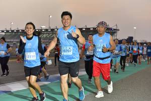 BIB: 1512, 10707, 5606, 12310
                            <button type="button" onclick="openModal(11010554)" class="btn btn-primary btn-sm float-right btn-popup" data-toggle="modal" data-target=".modal-high-quality">
                        <i class="fas fa-shopping-cart"></i> Add to Cart
                    </button>
                                            <button type="button" onclick="isThisMe(11010554, true)" class="btn btn-success btn-sm float-right btn-popup btn-isme hidden" data-toggle="tooltip" data-placement="bottom" title="นี่คือรูปของคุณใช่ไหม คลิกที่นี่เพื่อเอาเข้าอัลบั้ม">
                        <i class="fas fa-plus"></i> Add to album
                    </button>
                    <button type="button" onclick="isThisMe(11010554, false)" class="btn btn-warning btn-sm float-right btn-popup btn-isnotme hidden">
                        <i class="fas fa-ban"></i> Remove from album
                    </button>