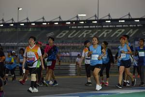 BIB: 46553, 16140, 480, 13526
                            <button type="button" onclick="openModal(11022495)" class="btn btn-primary btn-sm float-right btn-popup" data-toggle="modal" data-target=".modal-high-quality">
                        <i class="fas fa-shopping-cart"></i> Add to Cart
                    </button>
                                            <button type="button" onclick="isThisMe(11022495, true)" class="btn btn-success btn-sm float-right btn-popup btn-isme hidden" data-toggle="tooltip" data-placement="bottom" title="นี่คือรูปของคุณใช่ไหม คลิกที่นี่เพื่อเอาเข้าอัลบั้ม">
                        <i class="fas fa-plus"></i> Add to album
                    </button>
                    <button type="button" onclick="isThisMe(11022495, false)" class="btn btn-warning btn-sm float-right btn-popup btn-isnotme hidden">
                        <i class="fas fa-ban"></i> Remove from album
                    </button>