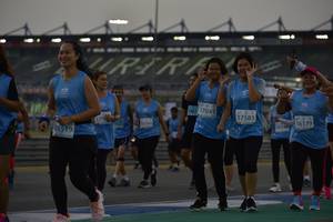 BIB: 17041, 17581, 16179, 179, 1614, 1619
                            <button type="button" onclick="openModal(11026664)" class="btn btn-primary btn-sm float-right btn-popup" data-toggle="modal" data-target=".modal-high-quality">
                        <i class="fas fa-shopping-cart"></i> Add to Cart
                    </button>
                                            <button type="button" onclick="isThisMe(11026664, true)" class="btn btn-success btn-sm float-right btn-popup btn-isme hidden" data-toggle="tooltip" data-placement="bottom" title="นี่คือรูปของคุณใช่ไหม คลิกที่นี่เพื่อเอาเข้าอัลบั้ม">
                        <i class="fas fa-plus"></i> Add to album
                    </button>
                    <button type="button" onclick="isThisMe(11026664, false)" class="btn btn-warning btn-sm float-right btn-popup btn-isnotme hidden">
                        <i class="fas fa-ban"></i> Remove from album
                    </button>