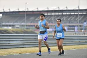 BIB: 10519, 13061
                            <button type="button" onclick="openModal(11045271)" class="btn btn-primary btn-sm float-right btn-popup" data-toggle="modal" data-target=".modal-high-quality">
                        <i class="fas fa-shopping-cart"></i> Add to Cart
                    </button>
                                            <button type="button" onclick="isThisMe(11045271, true)" class="btn btn-success btn-sm float-right btn-popup btn-isme hidden" data-toggle="tooltip" data-placement="bottom" title="นี่คือรูปของคุณใช่ไหม คลิกที่นี่เพื่อเอาเข้าอัลบั้ม">
                        <i class="fas fa-plus"></i> Add to album
                    </button>
                    <button type="button" onclick="isThisMe(11045271, false)" class="btn btn-warning btn-sm float-right btn-popup btn-isnotme hidden">
                        <i class="fas fa-ban"></i> Remove from album
                    </button>