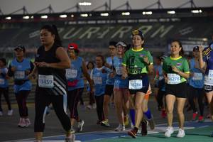 BIB: 172, 12759, 6723, 80216, 6278, 13459, 16286
                            <button type="button" onclick="openModal(11018848)" class="btn btn-primary btn-sm float-right btn-popup" data-toggle="modal" data-target=".modal-high-quality">
                        <i class="fas fa-shopping-cart"></i> Add to Cart
                    </button>
                                            <button type="button" onclick="isThisMe(11018848, true)" class="btn btn-success btn-sm float-right btn-popup btn-isme hidden" data-toggle="tooltip" data-placement="bottom" title="นี่คือรูปของคุณใช่ไหม คลิกที่นี่เพื่อเอาเข้าอัลบั้ม">
                        <i class="fas fa-plus"></i> Add to album
                    </button>
                    <button type="button" onclick="isThisMe(11018848, false)" class="btn btn-warning btn-sm float-right btn-popup btn-isnotme hidden">
                        <i class="fas fa-ban"></i> Remove from album
                    </button>