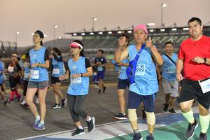 BIB: 049, 919, 1334, 128
                            <button type="button" onclick="openModal(11005494)" class="btn btn-primary btn-sm float-right btn-popup" data-toggle="modal" data-target=".modal-high-quality">
                        <i class="fas fa-shopping-cart"></i> Add to Cart
                    </button>
                                            <button type="button" onclick="isThisMe(11005494, true)" class="btn btn-success btn-sm float-right btn-popup btn-isme hidden" data-toggle="tooltip" data-placement="bottom" title="นี่คือรูปของคุณใช่ไหม คลิกที่นี่เพื่อเอาเข้าอัลบั้ม">
                        <i class="fas fa-plus"></i> Add to album
                    </button>
                    <button type="button" onclick="isThisMe(11005494, false)" class="btn btn-warning btn-sm float-right btn-popup btn-isnotme hidden">
                        <i class="fas fa-ban"></i> Remove from album
                    </button>