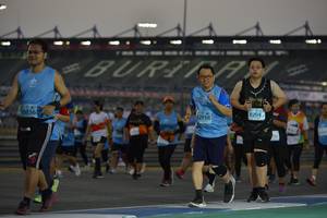 BIB: 10856, 82947, 82938
                            <button type="button" onclick="openModal(11022024)" class="btn btn-primary btn-sm float-right btn-popup" data-toggle="modal" data-target=".modal-high-quality">
                        <i class="fas fa-shopping-cart"></i> Add to Cart
                    </button>
                                            <button type="button" onclick="isThisMe(11022024, true)" class="btn btn-success btn-sm float-right btn-popup btn-isme hidden" data-toggle="tooltip" data-placement="bottom" title="นี่คือรูปของคุณใช่ไหม คลิกที่นี่เพื่อเอาเข้าอัลบั้ม">
                        <i class="fas fa-plus"></i> Add to album
                    </button>
                    <button type="button" onclick="isThisMe(11022024, false)" class="btn btn-warning btn-sm float-right btn-popup btn-isnotme hidden">
                        <i class="fas fa-ban"></i> Remove from album
                    </button>