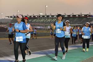 BIB: 16795, 80192, 17764, 16598
                            <button type="button" onclick="openModal(11007916)" class="btn btn-primary btn-sm float-right btn-popup" data-toggle="modal" data-target=".modal-high-quality">
                        <i class="fas fa-shopping-cart"></i> Add to Cart
                    </button>
                                            <button type="button" onclick="isThisMe(11007916, true)" class="btn btn-success btn-sm float-right btn-popup btn-isme hidden" data-toggle="tooltip" data-placement="bottom" title="นี่คือรูปของคุณใช่ไหม คลิกที่นี่เพื่อเอาเข้าอัลบั้ม">
                        <i class="fas fa-plus"></i> Add to album
                    </button>
                    <button type="button" onclick="isThisMe(11007916, false)" class="btn btn-warning btn-sm float-right btn-popup btn-isnotme hidden">
                        <i class="fas fa-ban"></i> Remove from album
                    </button>