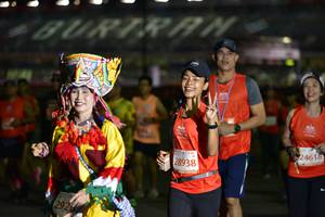 BIB: 24618, 28938, 292
                            <button type="button" onclick="openModal(10908093)" class="btn btn-primary btn-sm float-right btn-popup" data-toggle="modal" data-target=".modal-high-quality">
                        <i class="fas fa-shopping-cart"></i> Add to Cart
                    </button>
                                            <button type="button" onclick="isThisMe(10908093, true)" class="btn btn-success btn-sm float-right btn-popup btn-isme hidden" data-toggle="tooltip" data-placement="bottom" title="นี่คือรูปของคุณใช่ไหม คลิกที่นี่เพื่อเอาเข้าอัลบั้ม">
                        <i class="fas fa-plus"></i> Add to album
                    </button>
                    <button type="button" onclick="isThisMe(10908093, false)" class="btn btn-warning btn-sm float-right btn-popup btn-isnotme hidden">
                        <i class="fas fa-ban"></i> Remove from album
                    </button>