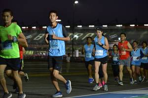 BIB: 0605, 10406, 16255, 7020, 145
                            <button type="button" onclick="openModal(10963677)" class="btn btn-primary btn-sm float-right btn-popup" data-toggle="modal" data-target=".modal-high-quality">
                        <i class="fas fa-shopping-cart"></i> Add to Cart
                    </button>
                                            <button type="button" onclick="isThisMe(10963677, true)" class="btn btn-success btn-sm float-right btn-popup btn-isme hidden" data-toggle="tooltip" data-placement="bottom" title="นี่คือรูปของคุณใช่ไหม คลิกที่นี่เพื่อเอาเข้าอัลบั้ม">
                        <i class="fas fa-plus"></i> Add to album
                    </button>
                    <button type="button" onclick="isThisMe(10963677, false)" class="btn btn-warning btn-sm float-right btn-popup btn-isnotme hidden">
                        <i class="fas fa-ban"></i> Remove from album
                    </button>