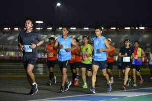 BIB: 0766, 14828, 2015
                            <button type="button" onclick="openModal(10952732)" class="btn btn-primary btn-sm float-right btn-popup" data-toggle="modal" data-target=".modal-high-quality">
                        <i class="fas fa-shopping-cart"></i> Add to Cart
                    </button>
                                            <button type="button" onclick="isThisMe(10952732, true)" class="btn btn-success btn-sm float-right btn-popup btn-isme hidden" data-toggle="tooltip" data-placement="bottom" title="นี่คือรูปของคุณใช่ไหม คลิกที่นี่เพื่อเอาเข้าอัลบั้ม">
                        <i class="fas fa-plus"></i> Add to album
                    </button>
                    <button type="button" onclick="isThisMe(10952732, false)" class="btn btn-warning btn-sm float-right btn-popup btn-isnotme hidden">
                        <i class="fas fa-ban"></i> Remove from album
                    </button>