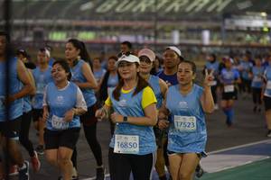 BIB: 17523, 16850
                            <button type="button" onclick="openModal(11018648)" class="btn btn-primary btn-sm float-right btn-popup" data-toggle="modal" data-target=".modal-high-quality">
                        <i class="fas fa-shopping-cart"></i> Add to Cart
                    </button>
                                            <button type="button" onclick="isThisMe(11018648, true)" class="btn btn-success btn-sm float-right btn-popup btn-isme hidden" data-toggle="tooltip" data-placement="bottom" title="นี่คือรูปของคุณใช่ไหม คลิกที่นี่เพื่อเอาเข้าอัลบั้ม">
                        <i class="fas fa-plus"></i> Add to album
                    </button>
                    <button type="button" onclick="isThisMe(11018648, false)" class="btn btn-warning btn-sm float-right btn-popup btn-isnotme hidden">
                        <i class="fas fa-ban"></i> Remove from album
                    </button>