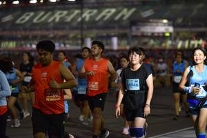 BIB: 14946, 27833, 22062
                            <button type="button" onclick="openModal(10996879)" class="btn btn-primary btn-sm float-right btn-popup" data-toggle="modal" data-target=".modal-high-quality">
                        <i class="fas fa-shopping-cart"></i> Add to Cart
                    </button>
                                            <button type="button" onclick="isThisMe(10996879, true)" class="btn btn-success btn-sm float-right btn-popup btn-isme hidden" data-toggle="tooltip" data-placement="bottom" title="นี่คือรูปของคุณใช่ไหม คลิกที่นี่เพื่อเอาเข้าอัลบั้ม">
                        <i class="fas fa-plus"></i> Add to album
                    </button>
                    <button type="button" onclick="isThisMe(10996879, false)" class="btn btn-warning btn-sm float-right btn-popup btn-isnotme hidden">
                        <i class="fas fa-ban"></i> Remove from album
                    </button>