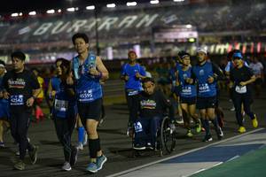 BIB: 40478, 40006, 45595, 42542, 46376, 332
                            <button type="button" onclick="openModal(10582269)" class="btn btn-primary btn-sm float-right btn-popup" data-toggle="modal" data-target=".modal-high-quality">
                        <i class="fas fa-shopping-cart"></i> Add to Cart
                    </button>
                                            <button type="button" onclick="isThisMe(10582269, true)" class="btn btn-success btn-sm float-right btn-popup btn-isme hidden" data-toggle="tooltip" data-placement="bottom" title="นี่คือรูปของคุณใช่ไหม คลิกที่นี่เพื่อเอาเข้าอัลบั้ม">
                        <i class="fas fa-plus"></i> Add to album
                    </button>
                    <button type="button" onclick="isThisMe(10582269, false)" class="btn btn-warning btn-sm float-right btn-popup btn-isnotme hidden">
                        <i class="fas fa-ban"></i> Remove from album
                    </button>