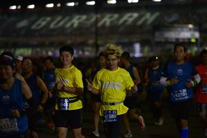 BIB: 82701, 41380, 43329
                            <button type="button" onclick="openModal(10577998)" class="btn btn-primary btn-sm float-right btn-popup" data-toggle="modal" data-target=".modal-high-quality">
                        <i class="fas fa-shopping-cart"></i> Add to Cart
                    </button>
                                            <button type="button" onclick="isThisMe(10577998, true)" class="btn btn-success btn-sm float-right btn-popup btn-isme hidden" data-toggle="tooltip" data-placement="bottom" title="นี่คือรูปของคุณใช่ไหม คลิกที่นี่เพื่อเอาเข้าอัลบั้ม">
                        <i class="fas fa-plus"></i> Add to album
                    </button>
                    <button type="button" onclick="isThisMe(10577998, false)" class="btn btn-warning btn-sm float-right btn-popup btn-isnotme hidden">
                        <i class="fas fa-ban"></i> Remove from album
                    </button>