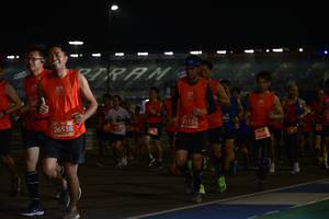 BIB: 269, 26538, 21134, 880, 2568
                            <button type="button" onclick="openModal(10593894)" class="btn btn-primary btn-sm float-right btn-popup" data-toggle="modal" data-target=".modal-high-quality">
                        <i class="fas fa-shopping-cart"></i> Add to Cart
                    </button>
                                            <button type="button" onclick="isThisMe(10593894, true)" class="btn btn-success btn-sm float-right btn-popup btn-isme hidden" data-toggle="tooltip" data-placement="bottom" title="นี่คือรูปของคุณใช่ไหม คลิกที่นี่เพื่อเอาเข้าอัลบั้ม">
                        <i class="fas fa-plus"></i> Add to album
                    </button>
                    <button type="button" onclick="isThisMe(10593894, false)" class="btn btn-warning btn-sm float-right btn-popup btn-isnotme hidden">
                        <i class="fas fa-ban"></i> Remove from album
                    </button>
