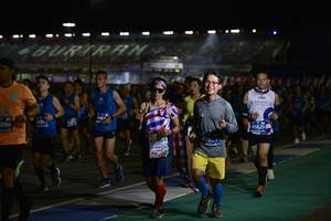 BIB: 886, 45829, 4580, 43464
                            <button type="button" onclick="openModal(10577652)" class="btn btn-primary btn-sm float-right btn-popup" data-toggle="modal" data-target=".modal-high-quality">
                        <i class="fas fa-shopping-cart"></i> Add to Cart
                    </button>
                                            <button type="button" onclick="isThisMe(10577652, true)" class="btn btn-success btn-sm float-right btn-popup btn-isme hidden" data-toggle="tooltip" data-placement="bottom" title="นี่คือรูปของคุณใช่ไหม คลิกที่นี่เพื่อเอาเข้าอัลบั้ม">
                        <i class="fas fa-plus"></i> Add to album
                    </button>
                    <button type="button" onclick="isThisMe(10577652, false)" class="btn btn-warning btn-sm float-right btn-popup btn-isnotme hidden">
                        <i class="fas fa-ban"></i> Remove from album
                    </button>