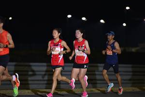 BIB: 26562, 23728, 009
                            <button type="button" onclick="openModal(10590218)" class="btn btn-primary btn-sm float-right btn-popup" data-toggle="modal" data-target=".modal-high-quality">
                        <i class="fas fa-shopping-cart"></i> Add to Cart
                    </button>
                                            <button type="button" onclick="isThisMe(10590218, true)" class="btn btn-success btn-sm float-right btn-popup btn-isme hidden" data-toggle="tooltip" data-placement="bottom" title="นี่คือรูปของคุณใช่ไหม คลิกที่นี่เพื่อเอาเข้าอัลบั้ม">
                        <i class="fas fa-plus"></i> Add to album
                    </button>
                    <button type="button" onclick="isThisMe(10590218, false)" class="btn btn-warning btn-sm float-right btn-popup btn-isnotme hidden">
                        <i class="fas fa-ban"></i> Remove from album
                    </button>
