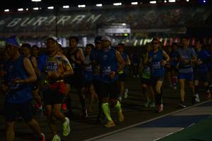 BIB: 45320, 44233, 45260
                            <button type="button" onclick="openModal(10577255)" class="btn btn-primary btn-sm float-right btn-popup" data-toggle="modal" data-target=".modal-high-quality">
                        <i class="fas fa-shopping-cart"></i> Add to Cart
                    </button>
                                            <button type="button" onclick="isThisMe(10577255, true)" class="btn btn-success btn-sm float-right btn-popup btn-isme hidden" data-toggle="tooltip" data-placement="bottom" title="นี่คือรูปของคุณใช่ไหม คลิกที่นี่เพื่อเอาเข้าอัลบั้ม">
                        <i class="fas fa-plus"></i> Add to album
                    </button>
                    <button type="button" onclick="isThisMe(10577255, false)" class="btn btn-warning btn-sm float-right btn-popup btn-isnotme hidden">
                        <i class="fas fa-ban"></i> Remove from album
                    </button>