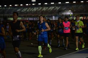 BIB: 14921, 4581, 41021
                            <button type="button" onclick="openModal(10577246)" class="btn btn-primary btn-sm float-right btn-popup" data-toggle="modal" data-target=".modal-high-quality">
                        <i class="fas fa-shopping-cart"></i> Add to Cart
                    </button>
                                            <button type="button" onclick="isThisMe(10577246, true)" class="btn btn-success btn-sm float-right btn-popup btn-isme hidden" data-toggle="tooltip" data-placement="bottom" title="นี่คือรูปของคุณใช่ไหม คลิกที่นี่เพื่อเอาเข้าอัลบั้ม">
                        <i class="fas fa-plus"></i> Add to album
                    </button>
                    <button type="button" onclick="isThisMe(10577246, false)" class="btn btn-warning btn-sm float-right btn-popup btn-isnotme hidden">
                        <i class="fas fa-ban"></i> Remove from album
                    </button>
