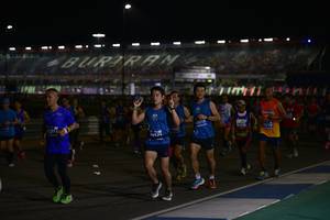 BIB: 1047, 42214, 2018, 70710
                            <button type="button" onclick="openModal(10577141)" class="btn btn-primary btn-sm float-right btn-popup" data-toggle="modal" data-target=".modal-high-quality">
                        <i class="fas fa-shopping-cart"></i> Add to Cart
                    </button>
                                            <button type="button" onclick="isThisMe(10577141, true)" class="btn btn-success btn-sm float-right btn-popup btn-isme hidden" data-toggle="tooltip" data-placement="bottom" title="นี่คือรูปของคุณใช่ไหม คลิกที่นี่เพื่อเอาเข้าอัลบั้ม">
                        <i class="fas fa-plus"></i> Add to album
                    </button>
                    <button type="button" onclick="isThisMe(10577141, false)" class="btn btn-warning btn-sm float-right btn-popup btn-isnotme hidden">
                        <i class="fas fa-ban"></i> Remove from album
                    </button>