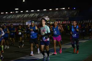 BIB: 41520, 0778, 41191, 1437
                            <button type="button" onclick="openModal(10577557)" class="btn btn-primary btn-sm float-right btn-popup" data-toggle="modal" data-target=".modal-high-quality">
                        <i class="fas fa-shopping-cart"></i> Add to Cart
                    </button>
                                            <button type="button" onclick="isThisMe(10577557, true)" class="btn btn-success btn-sm float-right btn-popup btn-isme hidden" data-toggle="tooltip" data-placement="bottom" title="นี่คือรูปของคุณใช่ไหม คลิกที่นี่เพื่อเอาเข้าอัลบั้ม">
                        <i class="fas fa-plus"></i> Add to album
                    </button>
                    <button type="button" onclick="isThisMe(10577557, false)" class="btn btn-warning btn-sm float-right btn-popup btn-isnotme hidden">
                        <i class="fas fa-ban"></i> Remove from album
                    </button>