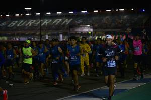BIB: 4455, 44419, 82605
                            <button type="button" onclick="openModal(10577367)" class="btn btn-primary btn-sm float-right btn-popup" data-toggle="modal" data-target=".modal-high-quality">
                        <i class="fas fa-shopping-cart"></i> Add to Cart
                    </button>
                                            <button type="button" onclick="isThisMe(10577367, true)" class="btn btn-success btn-sm float-right btn-popup btn-isme hidden" data-toggle="tooltip" data-placement="bottom" title="นี่คือรูปของคุณใช่ไหม คลิกที่นี่เพื่อเอาเข้าอัลบั้ม">
                        <i class="fas fa-plus"></i> Add to album
                    </button>
                    <button type="button" onclick="isThisMe(10577367, false)" class="btn btn-warning btn-sm float-right btn-popup btn-isnotme hidden">
                        <i class="fas fa-ban"></i> Remove from album
                    </button>
