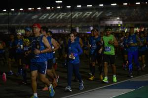 BIB: 41246, 5690, 5676, 41637
                            <button type="button" onclick="openModal(10577423)" class="btn btn-primary btn-sm float-right btn-popup" data-toggle="modal" data-target=".modal-high-quality">
                        <i class="fas fa-shopping-cart"></i> Add to Cart
                    </button>
                                            <button type="button" onclick="isThisMe(10577423, true)" class="btn btn-success btn-sm float-right btn-popup btn-isme hidden" data-toggle="tooltip" data-placement="bottom" title="นี่คือรูปของคุณใช่ไหม คลิกที่นี่เพื่อเอาเข้าอัลบั้ม">
                        <i class="fas fa-plus"></i> Add to album
                    </button>
                    <button type="button" onclick="isThisMe(10577423, false)" class="btn btn-warning btn-sm float-right btn-popup btn-isnotme hidden">
                        <i class="fas fa-ban"></i> Remove from album
                    </button>