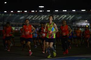 BIB: 2193, 20801, 891
                            <button type="button" onclick="openModal(10594551)" class="btn btn-primary btn-sm float-right btn-popup" data-toggle="modal" data-target=".modal-high-quality">
                        <i class="fas fa-shopping-cart"></i> Add to Cart
                    </button>
                                            <button type="button" onclick="isThisMe(10594551, true)" class="btn btn-success btn-sm float-right btn-popup btn-isme hidden" data-toggle="tooltip" data-placement="bottom" title="นี่คือรูปของคุณใช่ไหม คลิกที่นี่เพื่อเอาเข้าอัลบั้ม">
                        <i class="fas fa-plus"></i> Add to album
                    </button>
                    <button type="button" onclick="isThisMe(10594551, false)" class="btn btn-warning btn-sm float-right btn-popup btn-isnotme hidden">
                        <i class="fas fa-ban"></i> Remove from album
                    </button>