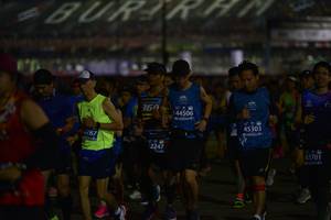 BIB: 360, 44506, 45303, 4787, 2247, 83701
                            <button type="button" onclick="openModal(10578131)" class="btn btn-primary btn-sm float-right btn-popup" data-toggle="modal" data-target=".modal-high-quality">
                        <i class="fas fa-shopping-cart"></i> Add to Cart
                    </button>
                                            <button type="button" onclick="isThisMe(10578131, true)" class="btn btn-success btn-sm float-right btn-popup btn-isme hidden" data-toggle="tooltip" data-placement="bottom" title="นี่คือรูปของคุณใช่ไหม คลิกที่นี่เพื่อเอาเข้าอัลบั้ม">
                        <i class="fas fa-plus"></i> Add to album
                    </button>
                    <button type="button" onclick="isThisMe(10578131, false)" class="btn btn-warning btn-sm float-right btn-popup btn-isnotme hidden">
                        <i class="fas fa-ban"></i> Remove from album
                    </button>