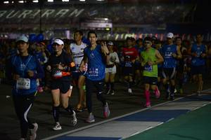 BIB: 4148, 4114, 42273, 41776, 46472
                            <button type="button" onclick="openModal(10577357)" class="btn btn-primary btn-sm float-right btn-popup" data-toggle="modal" data-target=".modal-high-quality">
                        <i class="fas fa-shopping-cart"></i> Add to Cart
                    </button>
                                            <button type="button" onclick="isThisMe(10577357, true)" class="btn btn-success btn-sm float-right btn-popup btn-isme hidden" data-toggle="tooltip" data-placement="bottom" title="นี่คือรูปของคุณใช่ไหม คลิกที่นี่เพื่อเอาเข้าอัลบั้ม">
                        <i class="fas fa-plus"></i> Add to album
                    </button>
                    <button type="button" onclick="isThisMe(10577357, false)" class="btn btn-warning btn-sm float-right btn-popup btn-isnotme hidden">
                        <i class="fas fa-ban"></i> Remove from album
                    </button>
