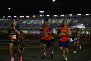 BIB: 25727, 27088, 0090
                            <button type="button" onclick="openModal(10593051)" class="btn btn-primary btn-sm float-right btn-popup" data-toggle="modal" data-target=".modal-high-quality">
                        <i class="fas fa-shopping-cart"></i> Add to Cart
                    </button>
                                            <button type="button" onclick="isThisMe(10593051, true)" class="btn btn-success btn-sm float-right btn-popup btn-isme hidden" data-toggle="tooltip" data-placement="bottom" title="นี่คือรูปของคุณใช่ไหม คลิกที่นี่เพื่อเอาเข้าอัลบั้ม">
                        <i class="fas fa-plus"></i> Add to album
                    </button>
                    <button type="button" onclick="isThisMe(10593051, false)" class="btn btn-warning btn-sm float-right btn-popup btn-isnotme hidden">
                        <i class="fas fa-ban"></i> Remove from album
                    </button>