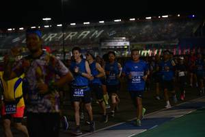 BIB: 42460, 40533, 45756
                            <button type="button" onclick="openModal(10577552)" class="btn btn-primary btn-sm float-right btn-popup" data-toggle="modal" data-target=".modal-high-quality">
                        <i class="fas fa-shopping-cart"></i> Add to Cart
                    </button>
                                            <button type="button" onclick="isThisMe(10577552, true)" class="btn btn-success btn-sm float-right btn-popup btn-isme hidden" data-toggle="tooltip" data-placement="bottom" title="นี่คือรูปของคุณใช่ไหม คลิกที่นี่เพื่อเอาเข้าอัลบั้ม">
                        <i class="fas fa-plus"></i> Add to album
                    </button>
                    <button type="button" onclick="isThisMe(10577552, false)" class="btn btn-warning btn-sm float-right btn-popup btn-isnotme hidden">
                        <i class="fas fa-ban"></i> Remove from album
                    </button>