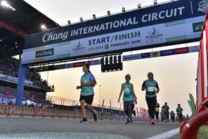 BIB: 2020, 173824
                            <button type="button" onclick="openModal(10730540)" class="btn btn-primary btn-sm float-right btn-popup" data-toggle="modal" data-target=".modal-high-quality">
                        <i class="fas fa-shopping-cart"></i> Add to Cart
                    </button>
                                            <button type="button" onclick="isThisMe(10730540, true)" class="btn btn-success btn-sm float-right btn-popup btn-isme hidden" data-toggle="tooltip" data-placement="bottom" title="นี่คือรูปของคุณใช่ไหม คลิกที่นี่เพื่อเอาเข้าอัลบั้ม">
                        <i class="fas fa-plus"></i> Add to album
                    </button>
                    <button type="button" onclick="isThisMe(10730540, false)" class="btn btn-warning btn-sm float-right btn-popup btn-isnotme hidden">
                        <i class="fas fa-ban"></i> Remove from album
                    </button>