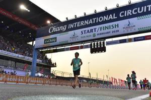 BIB: 2020, 1731
                            <button type="button" onclick="openModal(10726765)" class="btn btn-primary btn-sm float-right btn-popup" data-toggle="modal" data-target=".modal-high-quality">
                        <i class="fas fa-shopping-cart"></i> Add to Cart
                    </button>
                                            <button type="button" onclick="isThisMe(10726765, true)" class="btn btn-success btn-sm float-right btn-popup btn-isme hidden" data-toggle="tooltip" data-placement="bottom" title="นี่คือรูปของคุณใช่ไหม คลิกที่นี่เพื่อเอาเข้าอัลบั้ม">
                        <i class="fas fa-plus"></i> Add to album
                    </button>
                    <button type="button" onclick="isThisMe(10726765, false)" class="btn btn-warning btn-sm float-right btn-popup btn-isnotme hidden">
                        <i class="fas fa-ban"></i> Remove from album
                    </button>