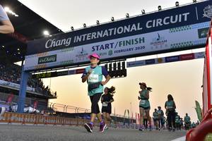 BIB: 2020, 52948
                            <button type="button" onclick="openModal(10730809)" class="btn btn-primary btn-sm float-right btn-popup" data-toggle="modal" data-target=".modal-high-quality">
                        <i class="fas fa-shopping-cart"></i> Add to Cart
                    </button>
                                            <button type="button" onclick="isThisMe(10730809, true)" class="btn btn-success btn-sm float-right btn-popup btn-isme hidden" data-toggle="tooltip" data-placement="bottom" title="นี่คือรูปของคุณใช่ไหม คลิกที่นี่เพื่อเอาเข้าอัลบั้ม">
                        <i class="fas fa-plus"></i> Add to album
                    </button>
                    <button type="button" onclick="isThisMe(10730809, false)" class="btn btn-warning btn-sm float-right btn-popup btn-isnotme hidden">
                        <i class="fas fa-ban"></i> Remove from album
                    </button>