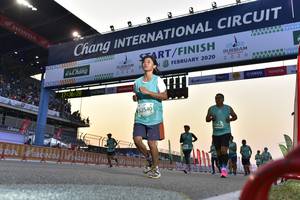 BIB: 2020, 52540, 52024
                            <button type="button" onclick="openModal(10728835)" class="btn btn-primary btn-sm float-right btn-popup" data-toggle="modal" data-target=".modal-high-quality">
                        <i class="fas fa-shopping-cart"></i> Add to Cart
                    </button>
                                            <button type="button" onclick="isThisMe(10728835, true)" class="btn btn-success btn-sm float-right btn-popup btn-isme hidden" data-toggle="tooltip" data-placement="bottom" title="นี่คือรูปของคุณใช่ไหม คลิกที่นี่เพื่อเอาเข้าอัลบั้ม">
                        <i class="fas fa-plus"></i> Add to album
                    </button>
                    <button type="button" onclick="isThisMe(10728835, false)" class="btn btn-warning btn-sm float-right btn-popup btn-isnotme hidden">
                        <i class="fas fa-ban"></i> Remove from album
                    </button>