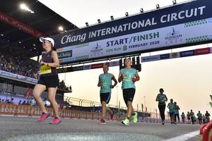 BIB: 2020, 202, 53466, 3125, 5012
                            <button type="button" onclick="openModal(10726267)" class="btn btn-primary btn-sm float-right btn-popup" data-toggle="modal" data-target=".modal-high-quality">
                        <i class="fas fa-shopping-cart"></i> Add to Cart
                    </button>
                                            <button type="button" onclick="isThisMe(10726267, true)" class="btn btn-success btn-sm float-right btn-popup btn-isme hidden" data-toggle="tooltip" data-placement="bottom" title="นี่คือรูปของคุณใช่ไหม คลิกที่นี่เพื่อเอาเข้าอัลบั้ม">
                        <i class="fas fa-plus"></i> Add to album
                    </button>
                    <button type="button" onclick="isThisMe(10726267, false)" class="btn btn-warning btn-sm float-right btn-popup btn-isnotme hidden">
                        <i class="fas fa-ban"></i> Remove from album
                    </button>