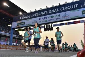 BIB: 2020, 965
                            <button type="button" onclick="openModal(10730986)" class="btn btn-primary btn-sm float-right btn-popup" data-toggle="modal" data-target=".modal-high-quality">
                        <i class="fas fa-shopping-cart"></i> Add to Cart
                    </button>
                                            <button type="button" onclick="isThisMe(10730986, true)" class="btn btn-success btn-sm float-right btn-popup btn-isme hidden" data-toggle="tooltip" data-placement="bottom" title="นี่คือรูปของคุณใช่ไหม คลิกที่นี่เพื่อเอาเข้าอัลบั้ม">
                        <i class="fas fa-plus"></i> Add to album
                    </button>
                    <button type="button" onclick="isThisMe(10730986, false)" class="btn btn-warning btn-sm float-right btn-popup btn-isnotme hidden">
                        <i class="fas fa-ban"></i> Remove from album
                    </button>