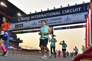 BIB: 020, 2020, 403
                            <button type="button" onclick="openModal(10728416)" class="btn btn-primary btn-sm float-right btn-popup" data-toggle="modal" data-target=".modal-high-quality">
                        <i class="fas fa-shopping-cart"></i> Add to Cart
                    </button>
                                            <button type="button" onclick="isThisMe(10728416, true)" class="btn btn-success btn-sm float-right btn-popup btn-isme hidden" data-toggle="tooltip" data-placement="bottom" title="นี่คือรูปของคุณใช่ไหม คลิกที่นี่เพื่อเอาเข้าอัลบั้ม">
                        <i class="fas fa-plus"></i> Add to album
                    </button>
                    <button type="button" onclick="isThisMe(10728416, false)" class="btn btn-warning btn-sm float-right btn-popup btn-isnotme hidden">
                        <i class="fas fa-ban"></i> Remove from album
                    </button>