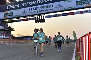 BIB: 020, 2020, 173422, 1103, 1015
                            <button type="button" onclick="openModal(10727522)" class="btn btn-primary btn-sm float-right btn-popup" data-toggle="modal" data-target=".modal-high-quality">
                        <i class="fas fa-shopping-cart"></i> Add to Cart
                    </button>
                                            <button type="button" onclick="isThisMe(10727522, true)" class="btn btn-success btn-sm float-right btn-popup btn-isme hidden" data-toggle="tooltip" data-placement="bottom" title="นี่คือรูปของคุณใช่ไหม คลิกที่นี่เพื่อเอาเข้าอัลบั้ม">
                        <i class="fas fa-plus"></i> Add to album
                    </button>
                    <button type="button" onclick="isThisMe(10727522, false)" class="btn btn-warning btn-sm float-right btn-popup btn-isnotme hidden">
                        <i class="fas fa-ban"></i> Remove from album
                    </button>