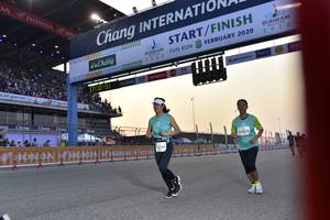 BIB: 2020
                            <button type="button" onclick="openModal(10726977)" class="btn btn-primary btn-sm float-right btn-popup" data-toggle="modal" data-target=".modal-high-quality">
                        <i class="fas fa-shopping-cart"></i> Add to Cart
                    </button>
                                            <button type="button" onclick="isThisMe(10726977, true)" class="btn btn-success btn-sm float-right btn-popup btn-isme hidden" data-toggle="tooltip" data-placement="bottom" title="นี่คือรูปของคุณใช่ไหม คลิกที่นี่เพื่อเอาเข้าอัลบั้ม">
                        <i class="fas fa-plus"></i> Add to album
                    </button>
                    <button type="button" onclick="isThisMe(10726977, false)" class="btn btn-warning btn-sm float-right btn-popup btn-isnotme hidden">
                        <i class="fas fa-ban"></i> Remove from album
                    </button>