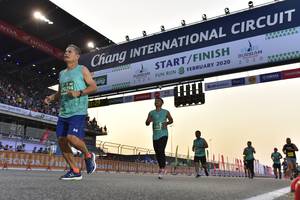 BIB: 2020, 70294
                            <button type="button" onclick="openModal(10726305)" class="btn btn-primary btn-sm float-right btn-popup" data-toggle="modal" data-target=".modal-high-quality">
                        <i class="fas fa-shopping-cart"></i> Add to Cart
                    </button>
                                            <button type="button" onclick="isThisMe(10726305, true)" class="btn btn-success btn-sm float-right btn-popup btn-isme hidden" data-toggle="tooltip" data-placement="bottom" title="นี่คือรูปของคุณใช่ไหม คลิกที่นี่เพื่อเอาเข้าอัลบั้ม">
                        <i class="fas fa-plus"></i> Add to album
                    </button>
                    <button type="button" onclick="isThisMe(10726305, false)" class="btn btn-warning btn-sm float-right btn-popup btn-isnotme hidden">
                        <i class="fas fa-ban"></i> Remove from album
                    </button>