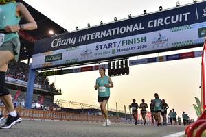 BIB: 2020, 173141, 0237
                            <button type="button" onclick="openModal(10726576)" class="btn btn-primary btn-sm float-right btn-popup" data-toggle="modal" data-target=".modal-high-quality">
                        <i class="fas fa-shopping-cart"></i> Add to Cart
                    </button>
                                            <button type="button" onclick="isThisMe(10726576, true)" class="btn btn-success btn-sm float-right btn-popup btn-isme hidden" data-toggle="tooltip" data-placement="bottom" title="นี่คือรูปของคุณใช่ไหม คลิกที่นี่เพื่อเอาเข้าอัลบั้ม">
                        <i class="fas fa-plus"></i> Add to album
                    </button>
                    <button type="button" onclick="isThisMe(10726576, false)" class="btn btn-warning btn-sm float-right btn-popup btn-isnotme hidden">
                        <i class="fas fa-ban"></i> Remove from album
                    </button>