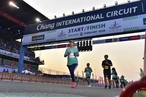 BIB: 2020, 5318
                            <button type="button" onclick="openModal(10729488)" class="btn btn-primary btn-sm float-right btn-popup" data-toggle="modal" data-target=".modal-high-quality">
                        <i class="fas fa-shopping-cart"></i> Add to Cart
                    </button>
                                            <button type="button" onclick="isThisMe(10729488, true)" class="btn btn-success btn-sm float-right btn-popup btn-isme hidden" data-toggle="tooltip" data-placement="bottom" title="นี่คือรูปของคุณใช่ไหม คลิกที่นี่เพื่อเอาเข้าอัลบั้ม">
                        <i class="fas fa-plus"></i> Add to album
                    </button>
                    <button type="button" onclick="isThisMe(10729488, false)" class="btn btn-warning btn-sm float-right btn-popup btn-isnotme hidden">
                        <i class="fas fa-ban"></i> Remove from album
                    </button>