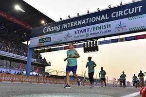 BIB: 2020, 173129
                            <button type="button" onclick="openModal(10726341)" class="btn btn-primary btn-sm float-right btn-popup" data-toggle="modal" data-target=".modal-high-quality">
                        <i class="fas fa-shopping-cart"></i> Add to Cart
                    </button>
                                            <button type="button" onclick="isThisMe(10726341, true)" class="btn btn-success btn-sm float-right btn-popup btn-isme hidden" data-toggle="tooltip" data-placement="bottom" title="นี่คือรูปของคุณใช่ไหม คลิกที่นี่เพื่อเอาเข้าอัลบั้ม">
                        <i class="fas fa-plus"></i> Add to album
                    </button>
                    <button type="button" onclick="isThisMe(10726341, false)" class="btn btn-warning btn-sm float-right btn-popup btn-isnotme hidden">
                        <i class="fas fa-ban"></i> Remove from album
                    </button>