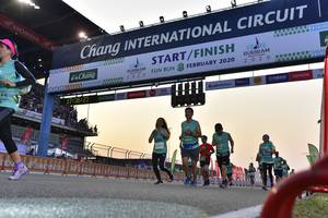 BIB: 2020
                            <button type="button" onclick="openModal(10728931)" class="btn btn-primary btn-sm float-right btn-popup" data-toggle="modal" data-target=".modal-high-quality">
                        <i class="fas fa-shopping-cart"></i> Add to Cart
                    </button>
                                            <button type="button" onclick="isThisMe(10728931, true)" class="btn btn-success btn-sm float-right btn-popup btn-isme hidden" data-toggle="tooltip" data-placement="bottom" title="นี่คือรูปของคุณใช่ไหม คลิกที่นี่เพื่อเอาเข้าอัลบั้ม">
                        <i class="fas fa-plus"></i> Add to album
                    </button>
                    <button type="button" onclick="isThisMe(10728931, false)" class="btn btn-warning btn-sm float-right btn-popup btn-isnotme hidden">
                        <i class="fas fa-ban"></i> Remove from album
                    </button>