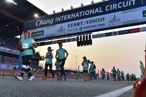 BIB: 2020, 50927
                            <button type="button" onclick="openModal(10731520)" class="btn btn-primary btn-sm float-right btn-popup" data-toggle="modal" data-target=".modal-high-quality">
                        <i class="fas fa-shopping-cart"></i> Add to Cart
                    </button>
                                            <button type="button" onclick="isThisMe(10731520, true)" class="btn btn-success btn-sm float-right btn-popup btn-isme hidden" data-toggle="tooltip" data-placement="bottom" title="นี่คือรูปของคุณใช่ไหม คลิกที่นี่เพื่อเอาเข้าอัลบั้ม">
                        <i class="fas fa-plus"></i> Add to album
                    </button>
                    <button type="button" onclick="isThisMe(10731520, false)" class="btn btn-warning btn-sm float-right btn-popup btn-isnotme hidden">
                        <i class="fas fa-ban"></i> Remove from album
                    </button>