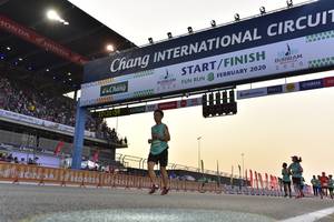 BIB: 2020, 173154
                            <button type="button" onclick="openModal(10726888)" class="btn btn-primary btn-sm float-right btn-popup" data-toggle="modal" data-target=".modal-high-quality">
                        <i class="fas fa-shopping-cart"></i> Add to Cart
                    </button>
                                            <button type="button" onclick="isThisMe(10726888, true)" class="btn btn-success btn-sm float-right btn-popup btn-isme hidden" data-toggle="tooltip" data-placement="bottom" title="นี่คือรูปของคุณใช่ไหม คลิกที่นี่เพื่อเอาเข้าอัลบั้ม">
                        <i class="fas fa-plus"></i> Add to album
                    </button>
                    <button type="button" onclick="isThisMe(10726888, false)" class="btn btn-warning btn-sm float-right btn-popup btn-isnotme hidden">
                        <i class="fas fa-ban"></i> Remove from album
                    </button>