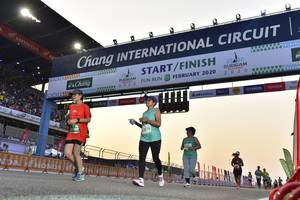 BIB: 2020
                            <button type="button" onclick="openModal(10726941)" class="btn btn-primary btn-sm float-right btn-popup" data-toggle="modal" data-target=".modal-high-quality">
                        <i class="fas fa-shopping-cart"></i> Add to Cart
                    </button>
                                            <button type="button" onclick="isThisMe(10726941, true)" class="btn btn-success btn-sm float-right btn-popup btn-isme hidden" data-toggle="tooltip" data-placement="bottom" title="นี่คือรูปของคุณใช่ไหม คลิกที่นี่เพื่อเอาเข้าอัลบั้ม">
                        <i class="fas fa-plus"></i> Add to album
                    </button>
                    <button type="button" onclick="isThisMe(10726941, false)" class="btn btn-warning btn-sm float-right btn-popup btn-isnotme hidden">
                        <i class="fas fa-ban"></i> Remove from album
                    </button>