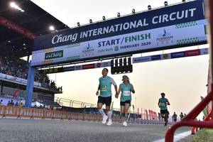 BIB: 2020, 1661
                            <button type="button" onclick="openModal(10726007)" class="btn btn-primary btn-sm float-right btn-popup" data-toggle="modal" data-target=".modal-high-quality">
                        <i class="fas fa-shopping-cart"></i> Add to Cart
                    </button>
                                            <button type="button" onclick="isThisMe(10726007, true)" class="btn btn-success btn-sm float-right btn-popup btn-isme hidden" data-toggle="tooltip" data-placement="bottom" title="นี่คือรูปของคุณใช่ไหม คลิกที่นี่เพื่อเอาเข้าอัลบั้ม">
                        <i class="fas fa-plus"></i> Add to album
                    </button>
                    <button type="button" onclick="isThisMe(10726007, false)" class="btn btn-warning btn-sm float-right btn-popup btn-isnotme hidden">
                        <i class="fas fa-ban"></i> Remove from album
                    </button>