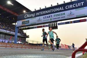 BIB: 2020
                            <button type="button" onclick="openModal(10725806)" class="btn btn-primary btn-sm float-right btn-popup" data-toggle="modal" data-target=".modal-high-quality">
                        <i class="fas fa-shopping-cart"></i> Add to Cart
                    </button>
                                            <button type="button" onclick="isThisMe(10725806, true)" class="btn btn-success btn-sm float-right btn-popup btn-isme hidden" data-toggle="tooltip" data-placement="bottom" title="นี่คือรูปของคุณใช่ไหม คลิกที่นี่เพื่อเอาเข้าอัลบั้ม">
                        <i class="fas fa-plus"></i> Add to album
                    </button>
                    <button type="button" onclick="isThisMe(10725806, false)" class="btn btn-warning btn-sm float-right btn-popup btn-isnotme hidden">
                        <i class="fas fa-ban"></i> Remove from album
                    </button>